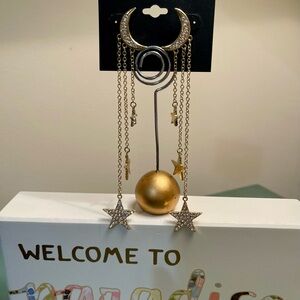 NOIR JEWELRY GOLD TONE AND CRYSTAL STARS LONG DANGLE EARRINGS NWT